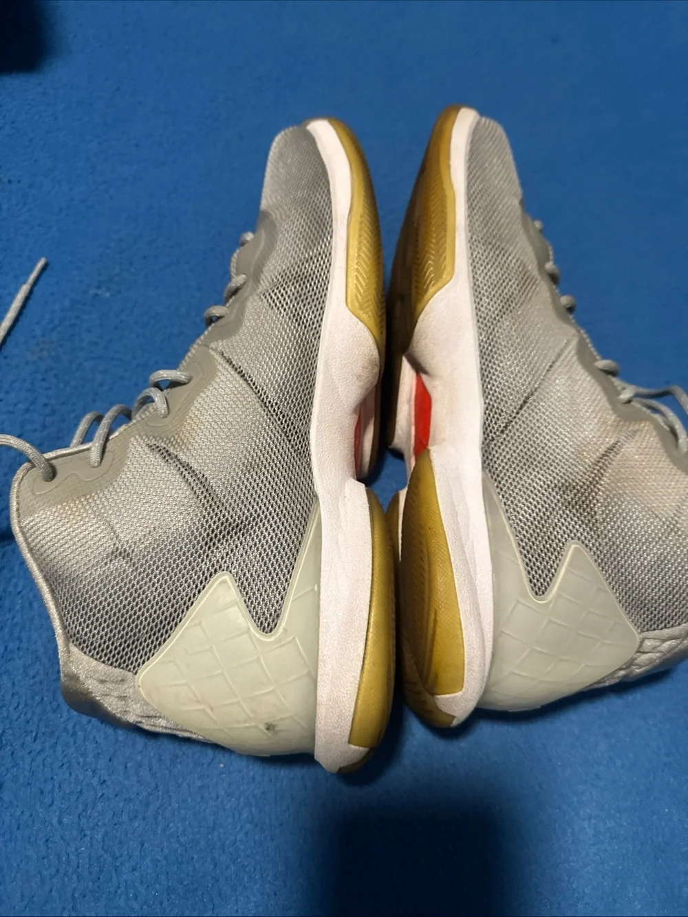 Jordan Super Fly 3 Men’s Gray Athletic Sneakers with Gold Outsole Size 12